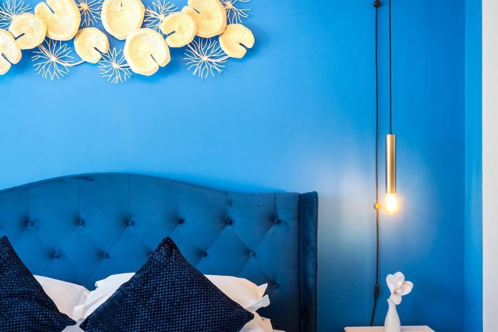 Intercontinental Apart - Massage Terrace Fireplace Bukares Bagian luar foto
